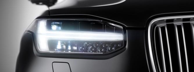 Nowe Volvo XC90 swiatla LED