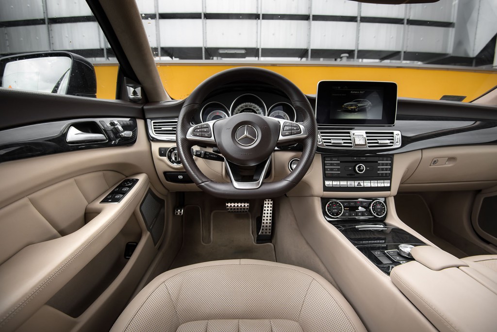 Mercedes-Benz CLS wnętrze