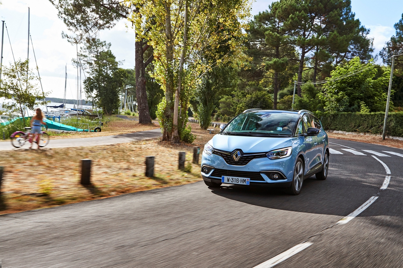 Nowe Renault Scenic (oraz Grandtour) opinia, test i dane