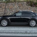 Infiniti FX30dS Black and White Edition