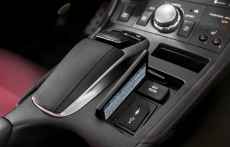 Lexus CT200h F sport interior