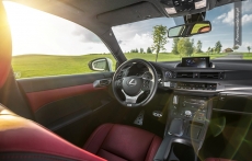 Lexus CT200h facelifting interior srodek
