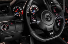 Volkswagen Scirocco R wnetrze