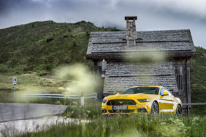 ford mustang w dolomitach 56