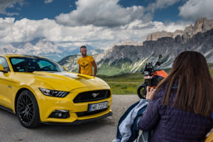 ford mustang w dolomitach 73