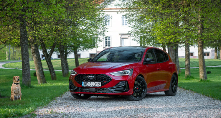 ford focus st 2023 performance track test opinia 1