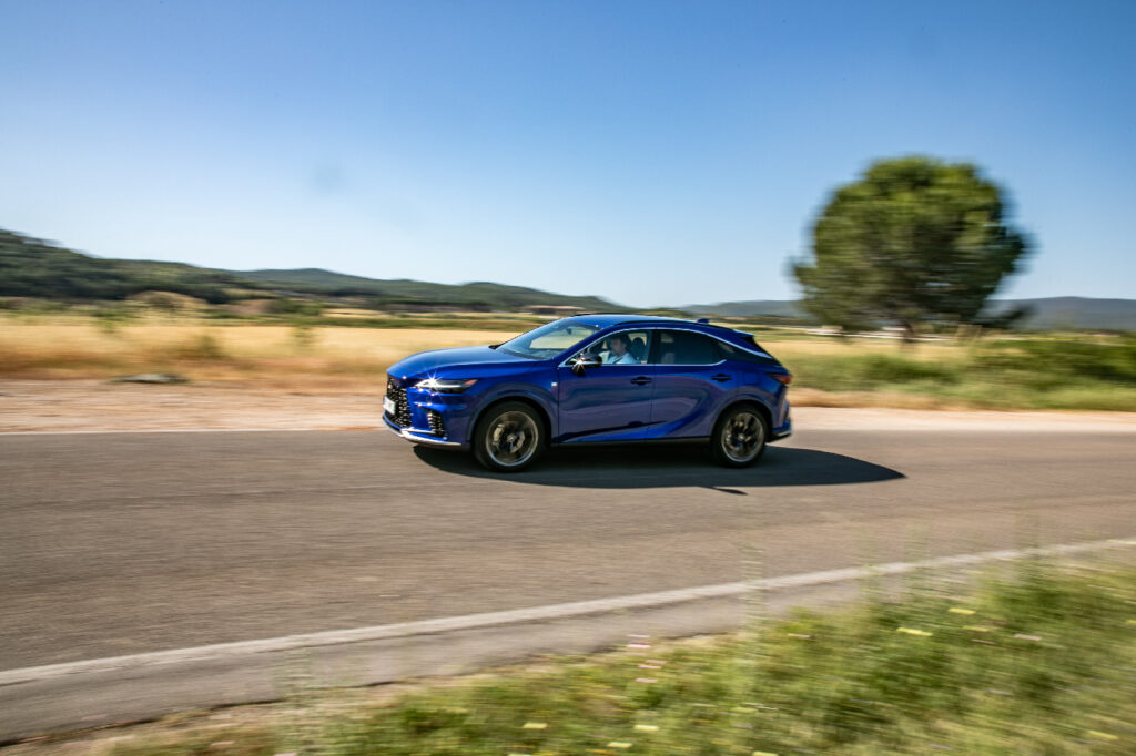 lexus rx 2025 450h+ vs 350h test opinia