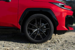 Nowa Toyota RAV4 2026 test opinia wyciszenie_23